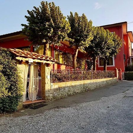 Bed and Breakfast Al Borgo Lucca Exteriér fotografie