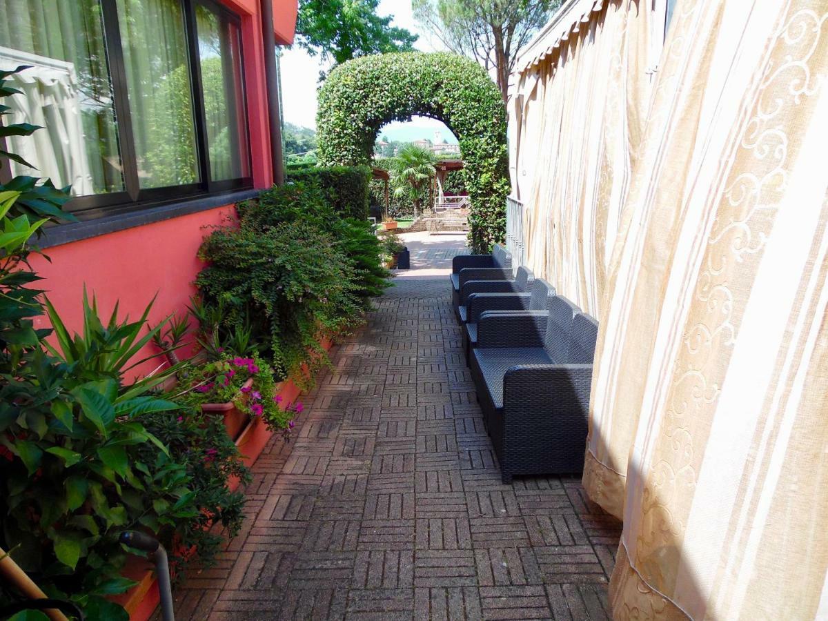 Bed and Breakfast Al Borgo Lucca Exteriér fotografie